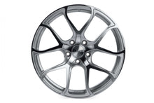 Load image into Gallery viewer, APR S01 Forged Wheels (18x8.5) (Silver/Machined) (1 Wheel)