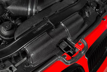 Load image into Gallery viewer, Eventuri BMW E9X M3 Carbon Duct Set