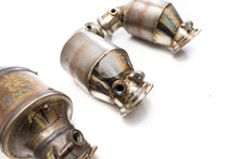 Load image into Gallery viewer, Fabspeed BMW M5 F90 Primary Sport Catalytic Converter Downpipes
